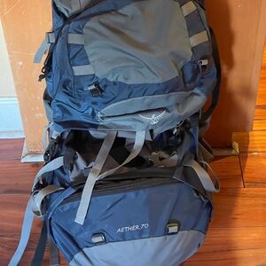 OSPREY Aether 70 Men's Backpack - Navy and Gray